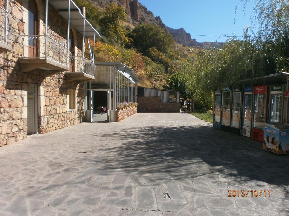 Noravank'S Hotel Areni Esterno foto